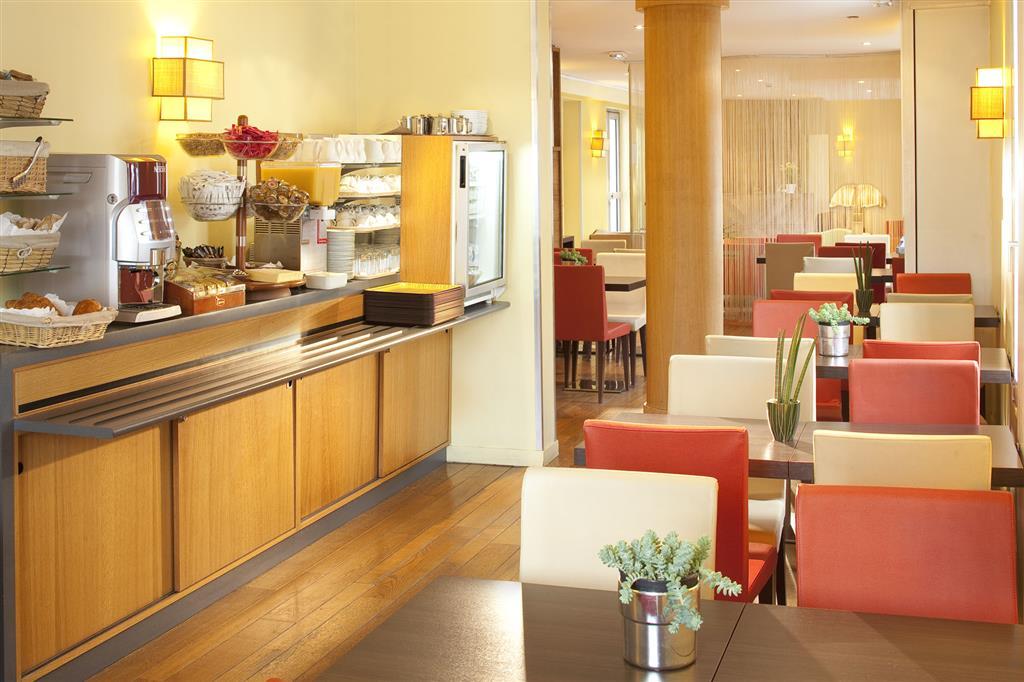 กาเบรียล Hotel อิซซีเลมูลิโนต์ ร้านอาหาร รูปภาพ
