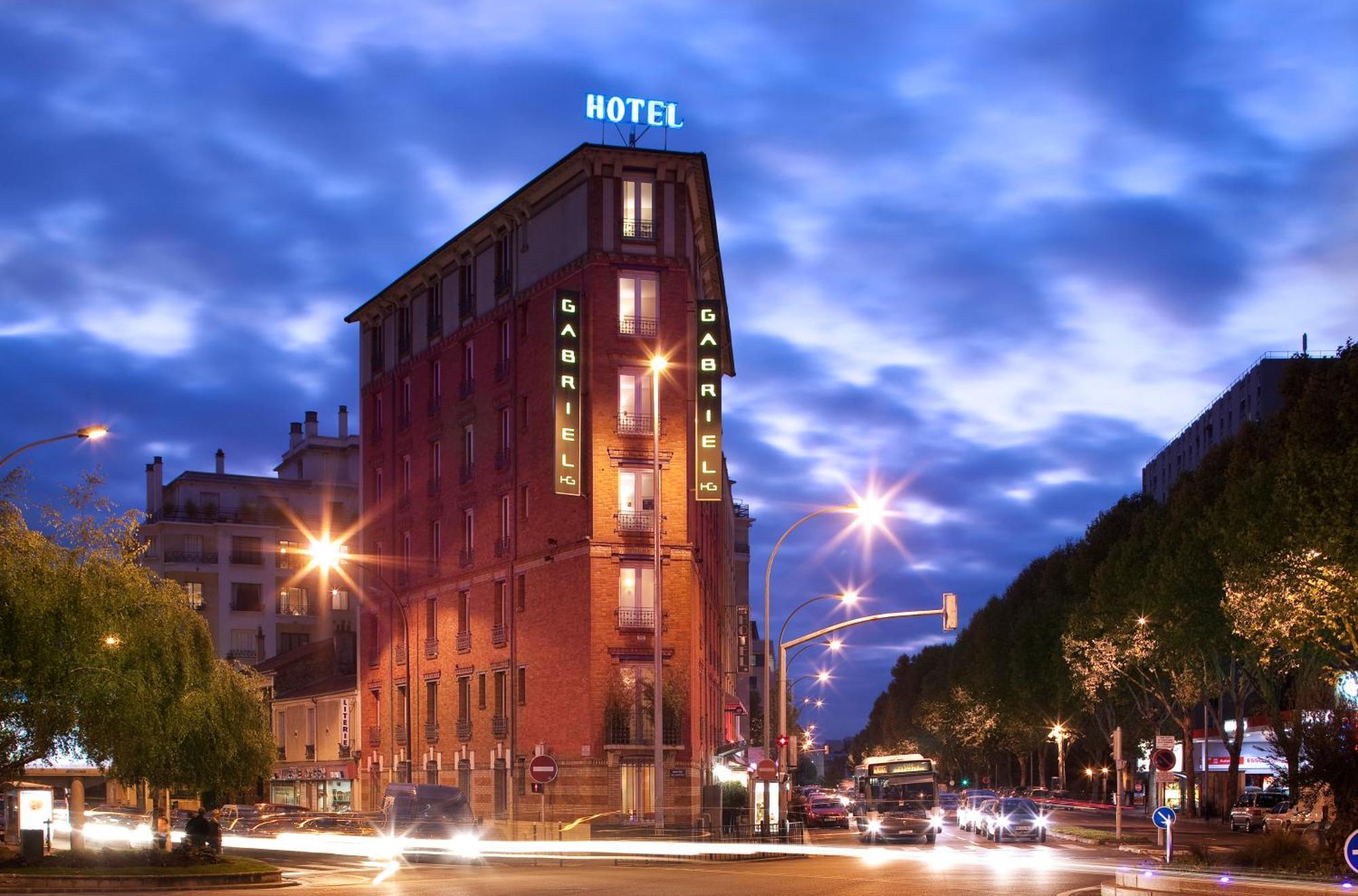 กาเบรียล Hotel อิซซีเลมูลิโนต์ ภายนอก รูปภาพ