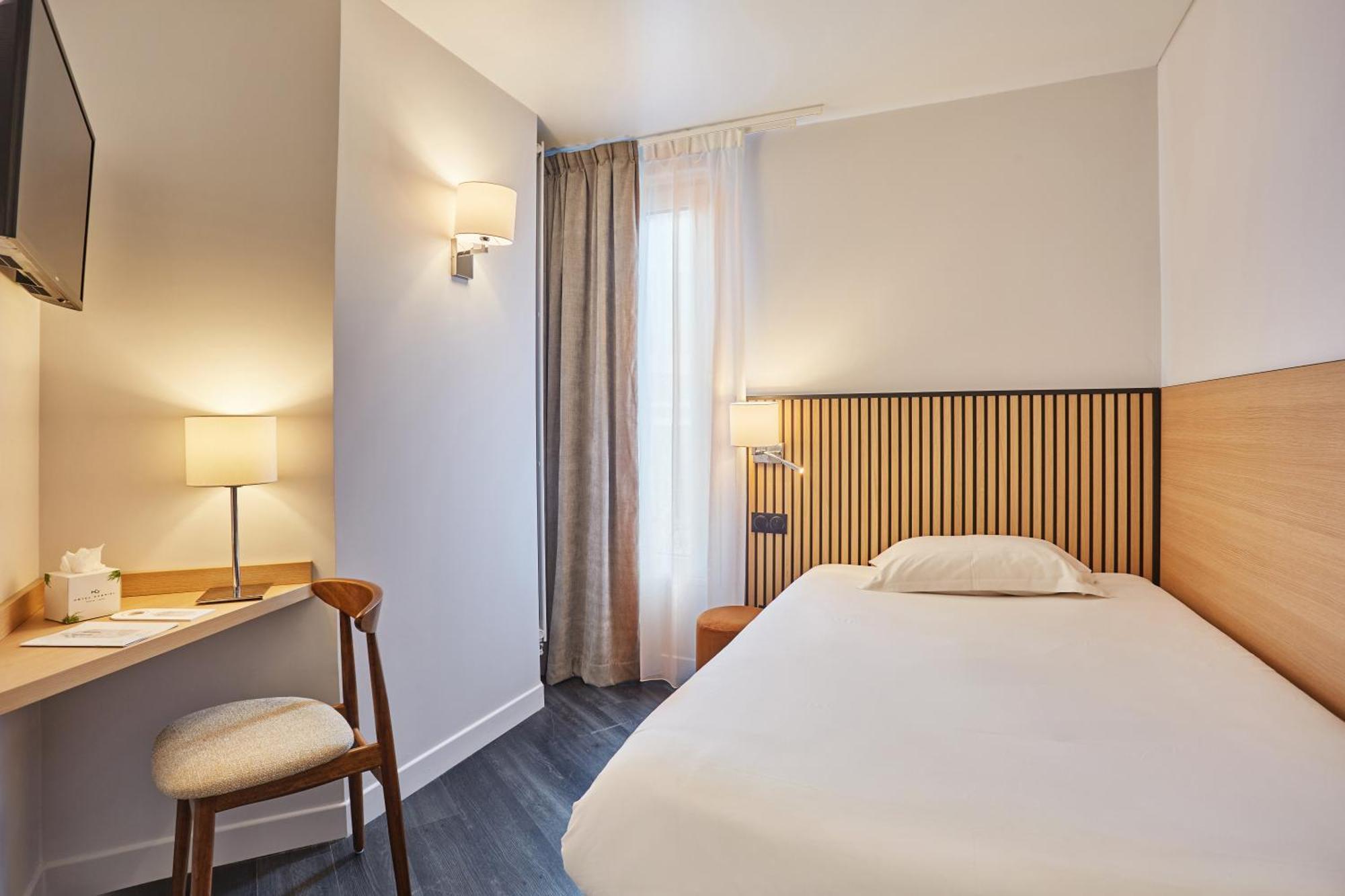 กาเบรียล Hotel อิซซีเลมูลิโนต์ ภายนอก รูปภาพ