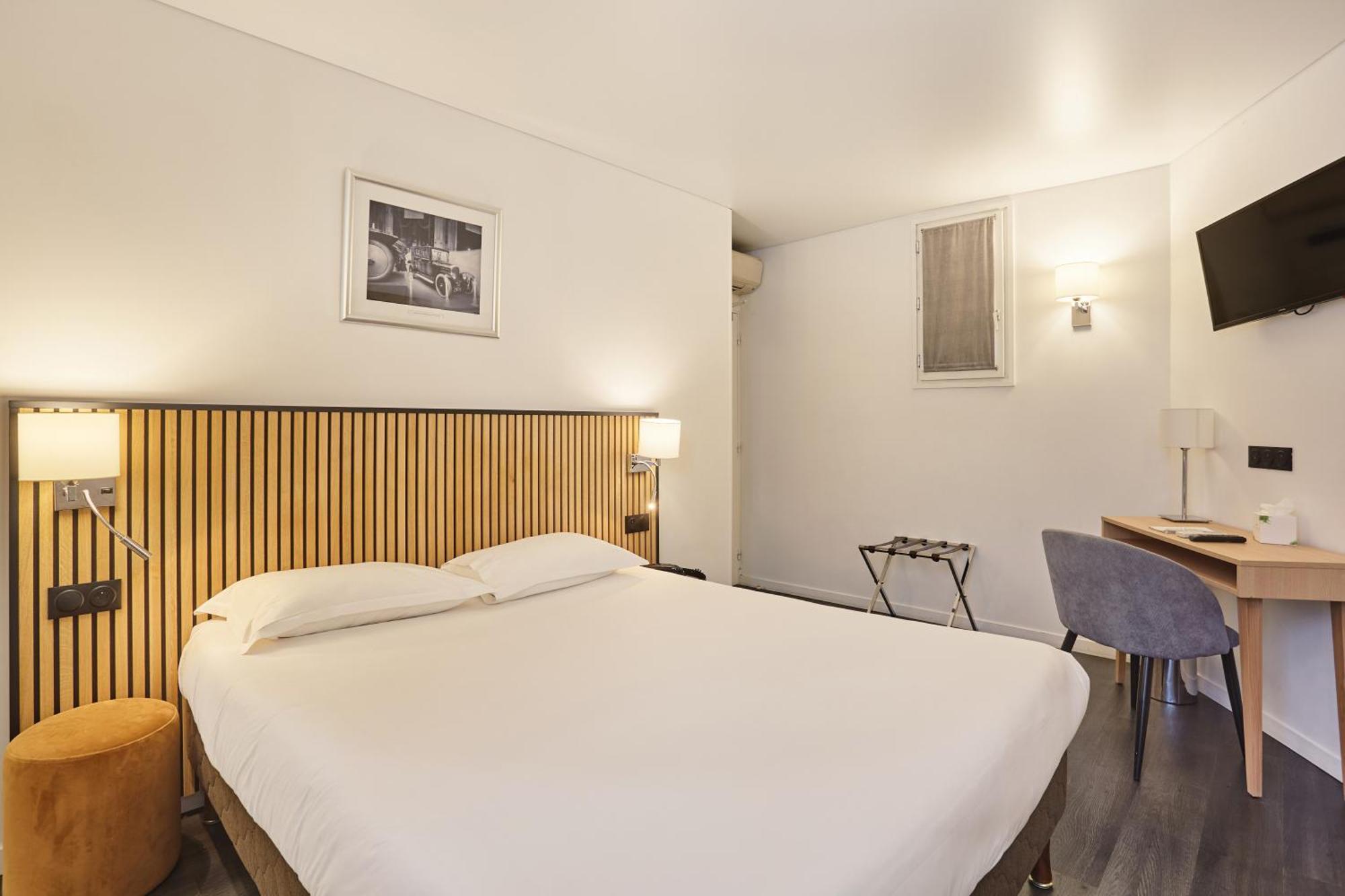 กาเบรียล Hotel อิซซีเลมูลิโนต์ ภายนอก รูปภาพ
